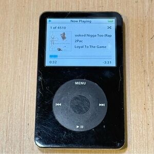 iPod Model:A1136 5thGen 30GB Blk Tested Battery 3-5 Hour w/4510 Songs/Charg Read